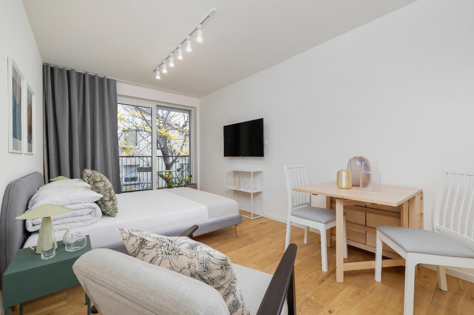 Kalwaryjska 34 Street With Balcony Apartment *